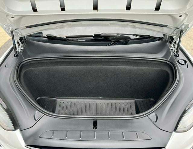 2022 Tesla Model X AWD - 23072801 - 11