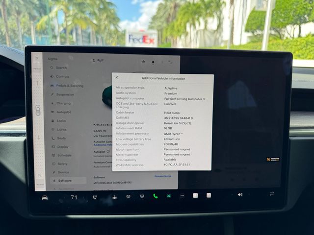 2022 Tesla Model X AWD - 22943570 - 42