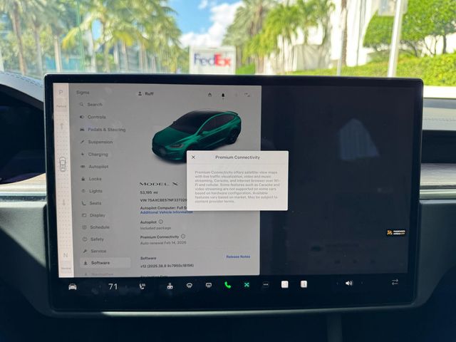 2022 Tesla Model X AWD - 22943570 - 43