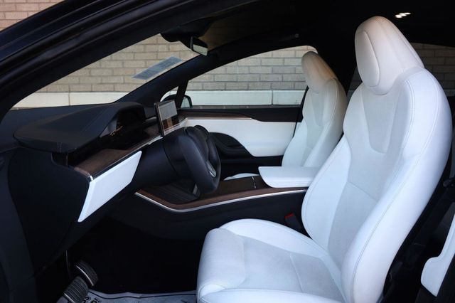 2022 Tesla Model X AWD - 23097623 - 21