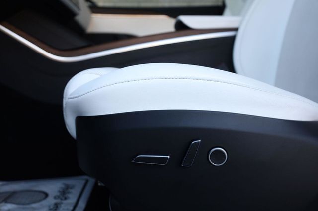 2022 Tesla Model X AWD - 23097623 - 23