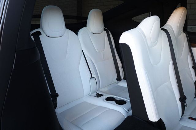 2022 Tesla Model X AWD - 23097623 - 29