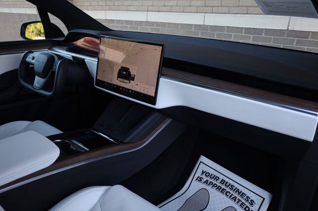 2022 Tesla Model X AWD - 23097623 - 34