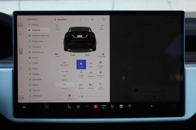 2022 Tesla Model X AWD - 23097623 - 48