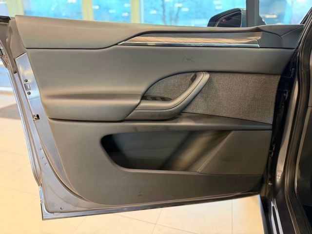 2022 Tesla Model X AWD - 23002965 - 16