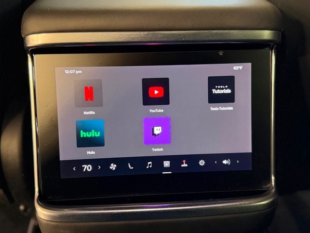 2022 Tesla Model X AWD - 23002965 - 22