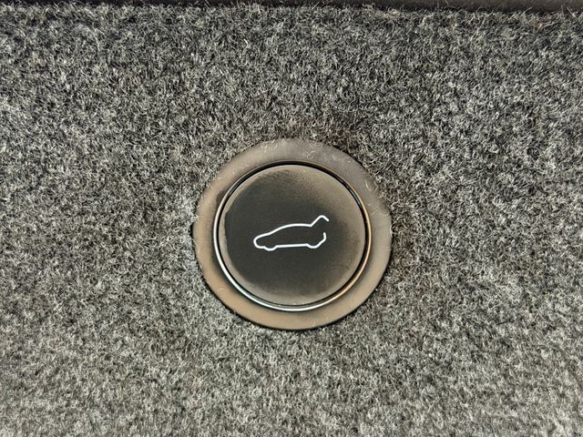 2022 Tesla Model X AWD - 23002965 - 41