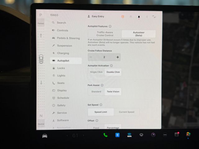 2022 Tesla Model X AWD - 23006461 - 35