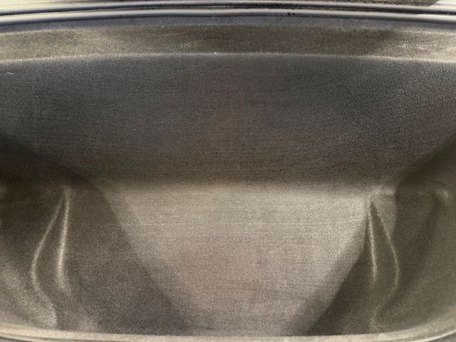 2022 Tesla Model X AWD - 23006461 - 44