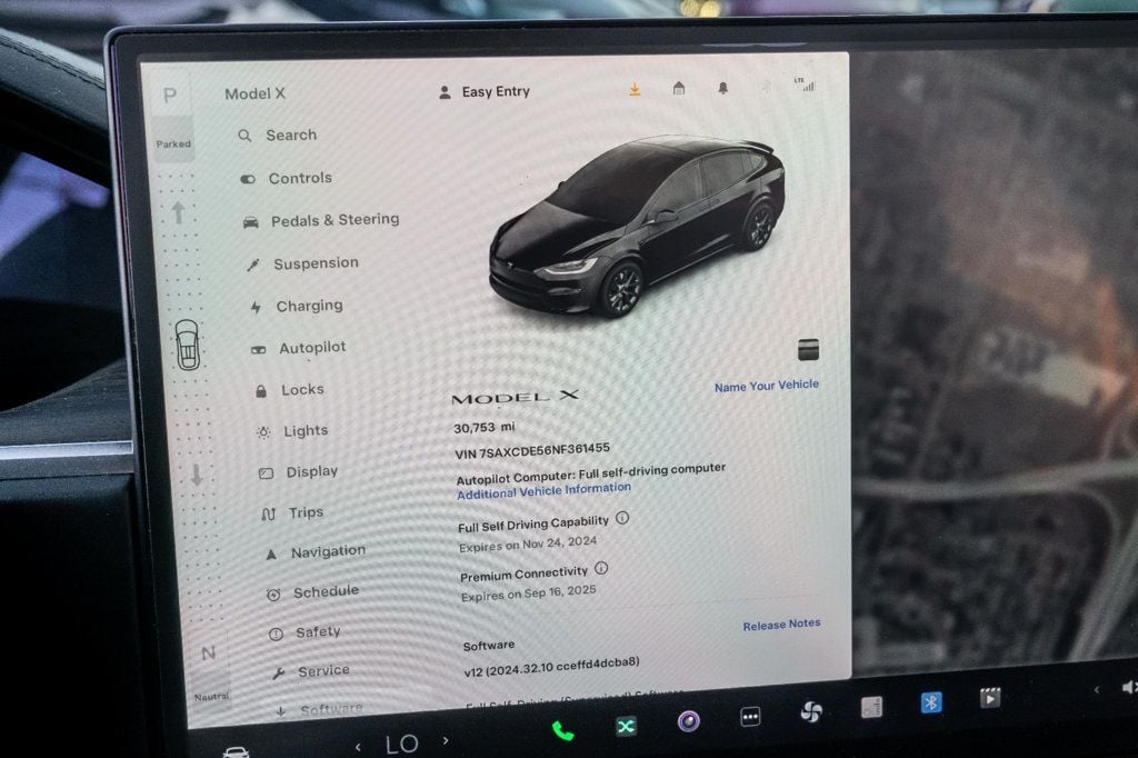 2022 Tesla Model X AWD - 22660912 - 27