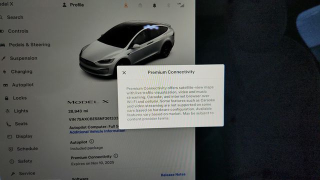 2022 Tesla Model X AWD - 22942010 - 16