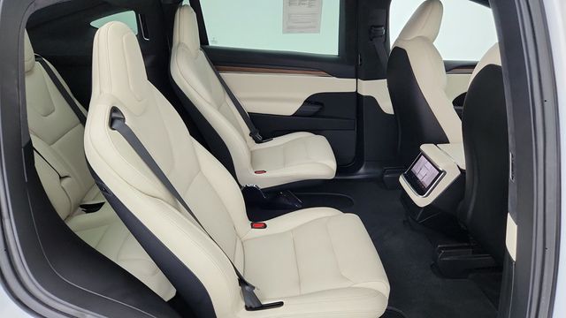 2022 Tesla Model X AWD - 22942010 - 27