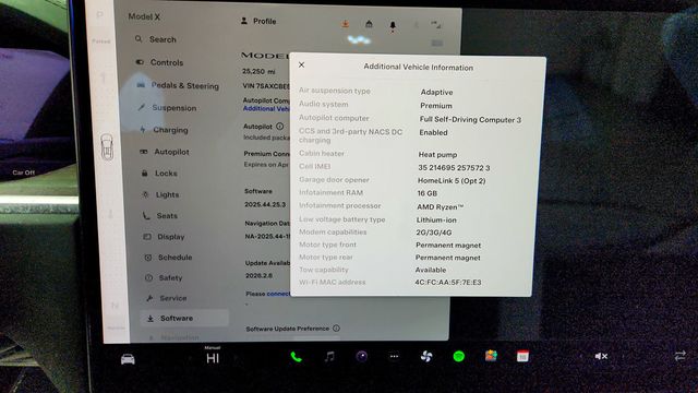 2022 Tesla Model X AWD - 23000067 - 14