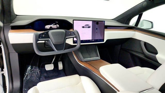2022 Tesla Model X AWD - 23032124 - 11