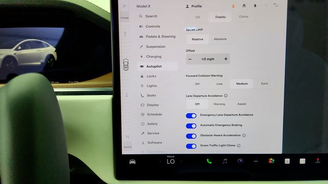 2022 Tesla Model X AWD - 23032124 - 20