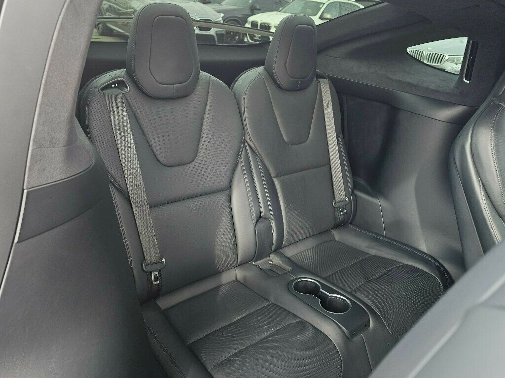 2022 Tesla Model X AWD - 22988725 - 21