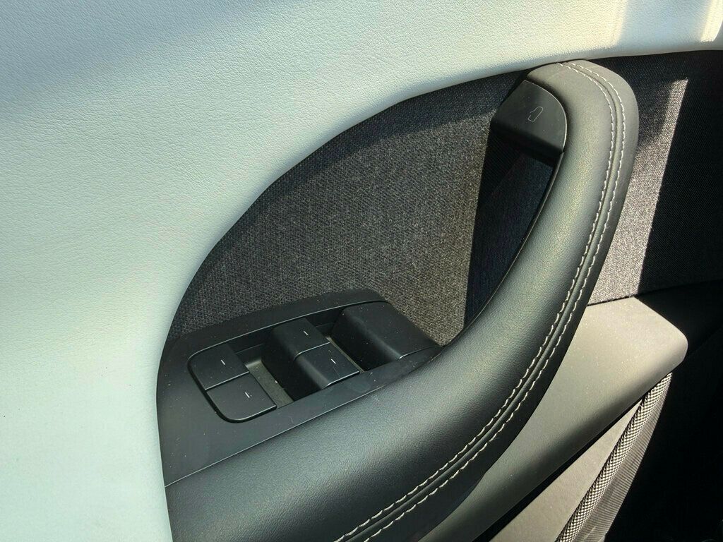 2022 Tesla Model X AWD - 23052748 - 33
