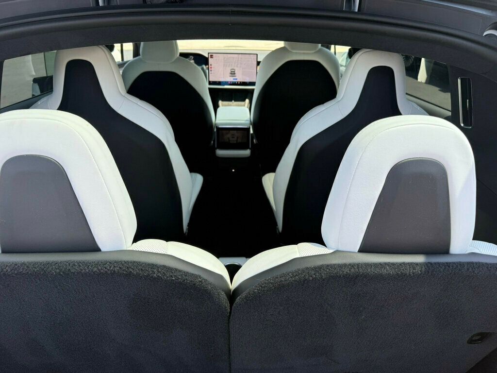 2022 Tesla Model X AWD - 23052748 - 39