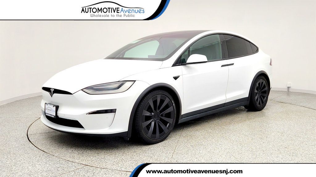 2022 Tesla Model X AWD w/ 22'' Turbine Wheels & 6 Seat Interior - 23000680 | Video 1