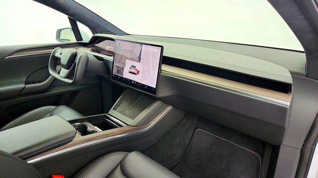 2022 Tesla Model X AWD w/ 22'' Turbine Wheels & 6 Seat Interior - 23000680 - 28