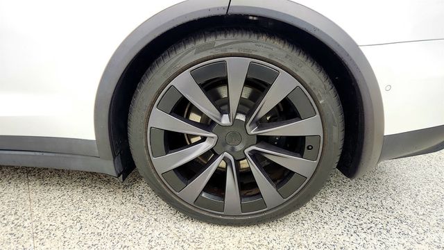 2022 Tesla Model X AWD w/ 22'' Turbine Wheels & 6 Seat Interior - 23000680 - 8