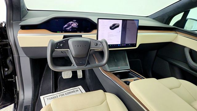 2022 Tesla Model X AWD w/ 22'' Turbine Wheels & Premium Cream Seats - 22999392 - 11