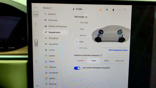 2022 Tesla Model X AWD w/ 22'' Turbine Wheels & Premium Cream Seats - 22999392 - 18