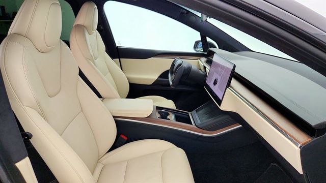 2022 Tesla Model X AWD w/ 22'' Turbine Wheels & Premium Cream Seats - 22999392 - 29