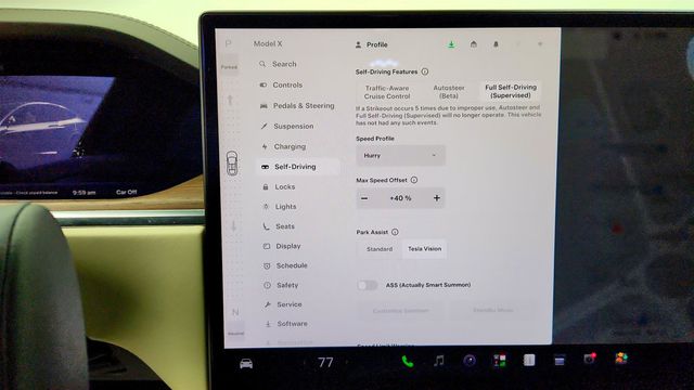 2022 Tesla Model X AWD w/ Cream Premium Interior - 23079085 - 21