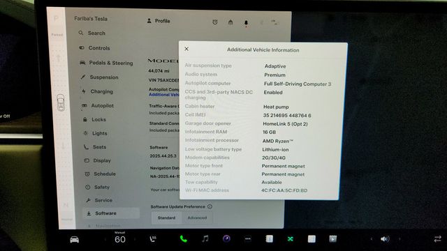 2022 Tesla Model X AWD w/ Cream Premium Interior - 23080906 - 13