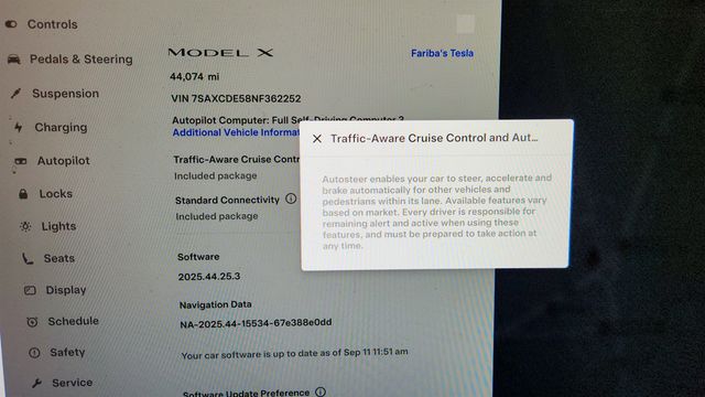 2022 Tesla Model X AWD w/ Cream Premium Interior - 23080906 - 14