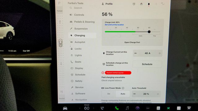 2022 Tesla Model X AWD w/ Cream Premium Interior - 23080906 - 19