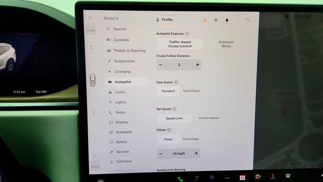 2022 Tesla Model X AWD w/ Falcon Wing Doors & Panoramic Windshield - 22997982 - 18