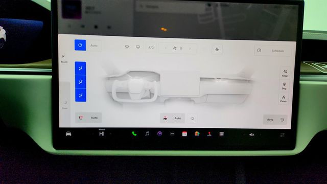 2022 Tesla Model X AWD w/ Falcon Wing Doors & Panoramic Windshield - 22997982 - 20