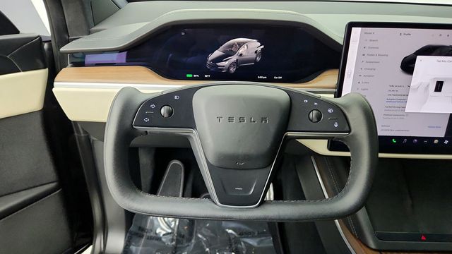 2022 Tesla Model X AWD w/ Full Self-Driving Capability, 22'' Wheels, Cream Interior - 22950817 - 12