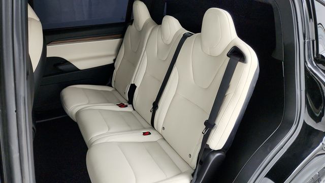 2022 Tesla Model X AWD w/ Full Self-Driving Capability, 22'' Wheels, Cream Interior - 22950817 - 23