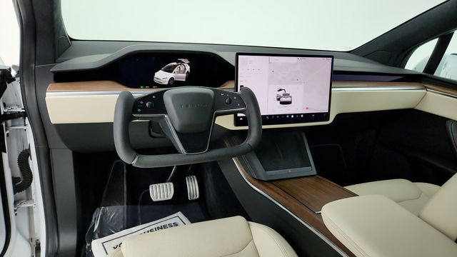 2022 Tesla Model X AWD with 6 Seat Cream Interior - 22942010 - 11