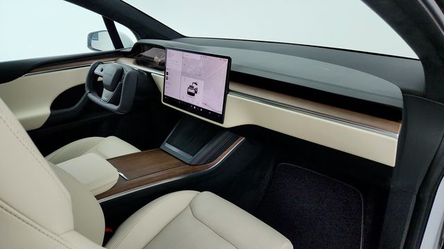 2022 Tesla Model X AWD with 6 Seat Cream Interior - 22942010 - 29
