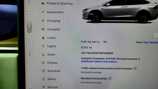 2022 Tesla Model X AWD w/ White & Black Premium Interior & TACC - 23032124 - 13