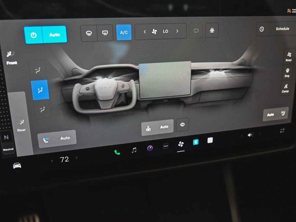 2022 Tesla Model X photo 13
