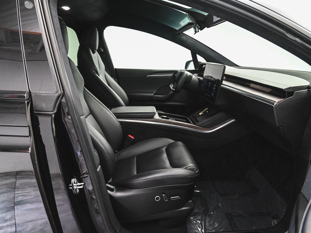 2022 Tesla Model X photo 23