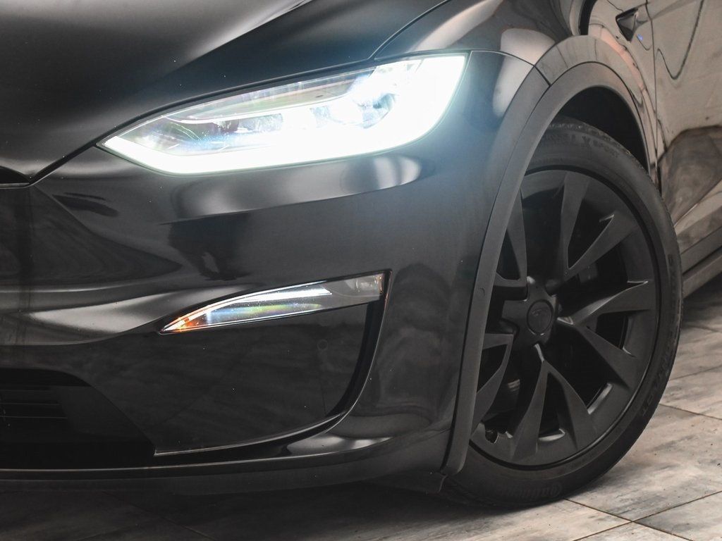 2022 Tesla Model X photo 26