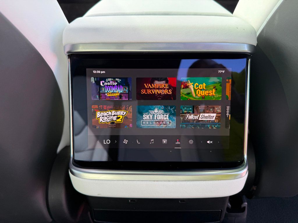 2022 Tesla Model X **MODEL X AWD 7 PASSENGERS** - 22989826 - 31