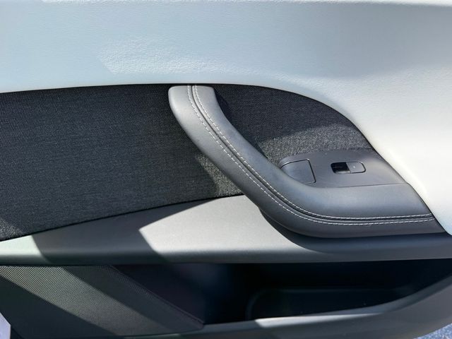 2022 Tesla Model X **MODEL X AWD 7 PASSENGERS** - 22989826 - 36