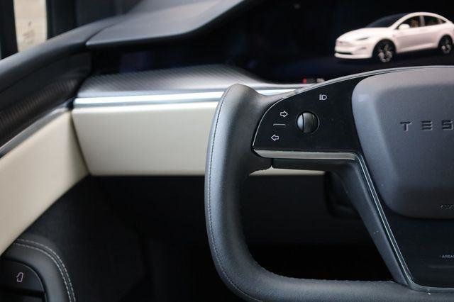 2022 Tesla Model X Plaid - 23026110 - 33