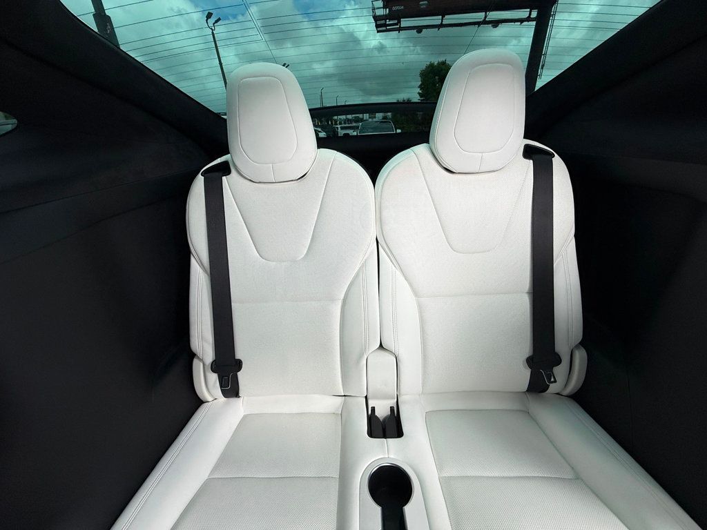 2022 Tesla Model X **PLAID**6 PASSENGERS**WHITE INTERIOR**22" WHEELS** - 23006527 - 25