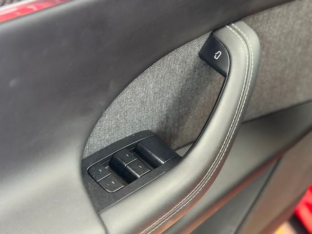 2022 Tesla Model X Plaid AWD - 22904085 - 21