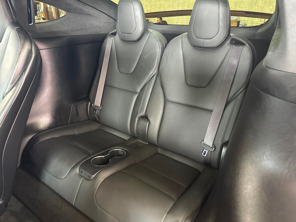 2022 Tesla Model X Plaid photo 25