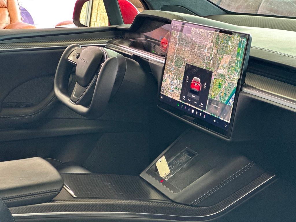 2022 Tesla Model X Plaid photo 32