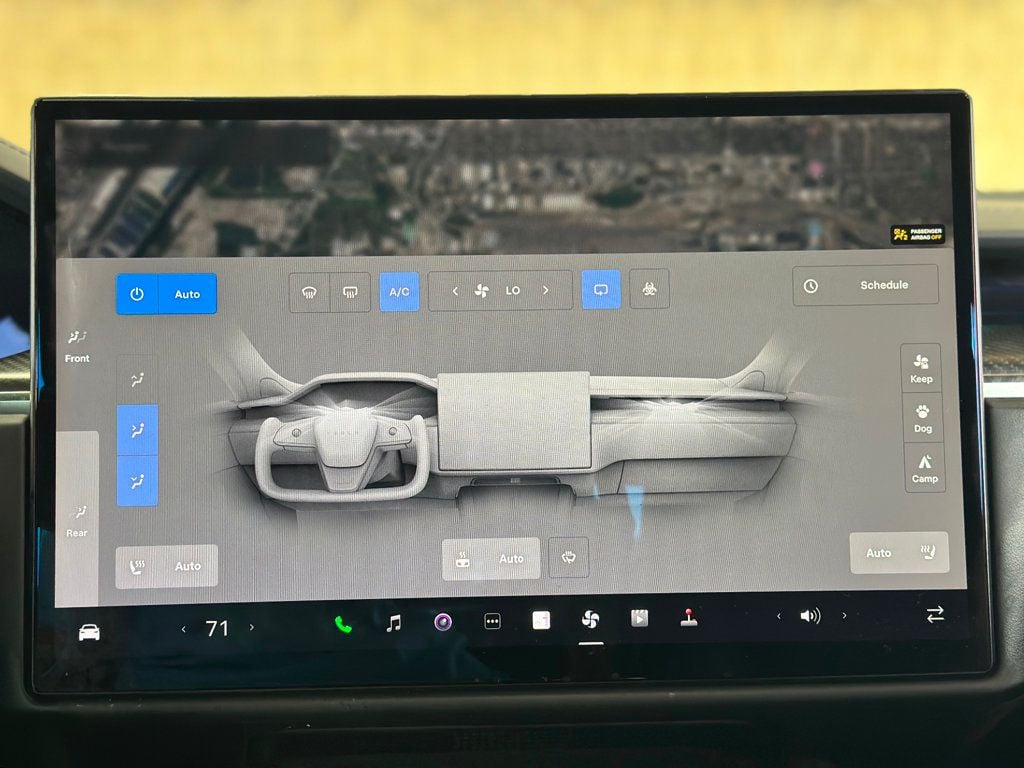 2022 Tesla Model X Plaid photo 35